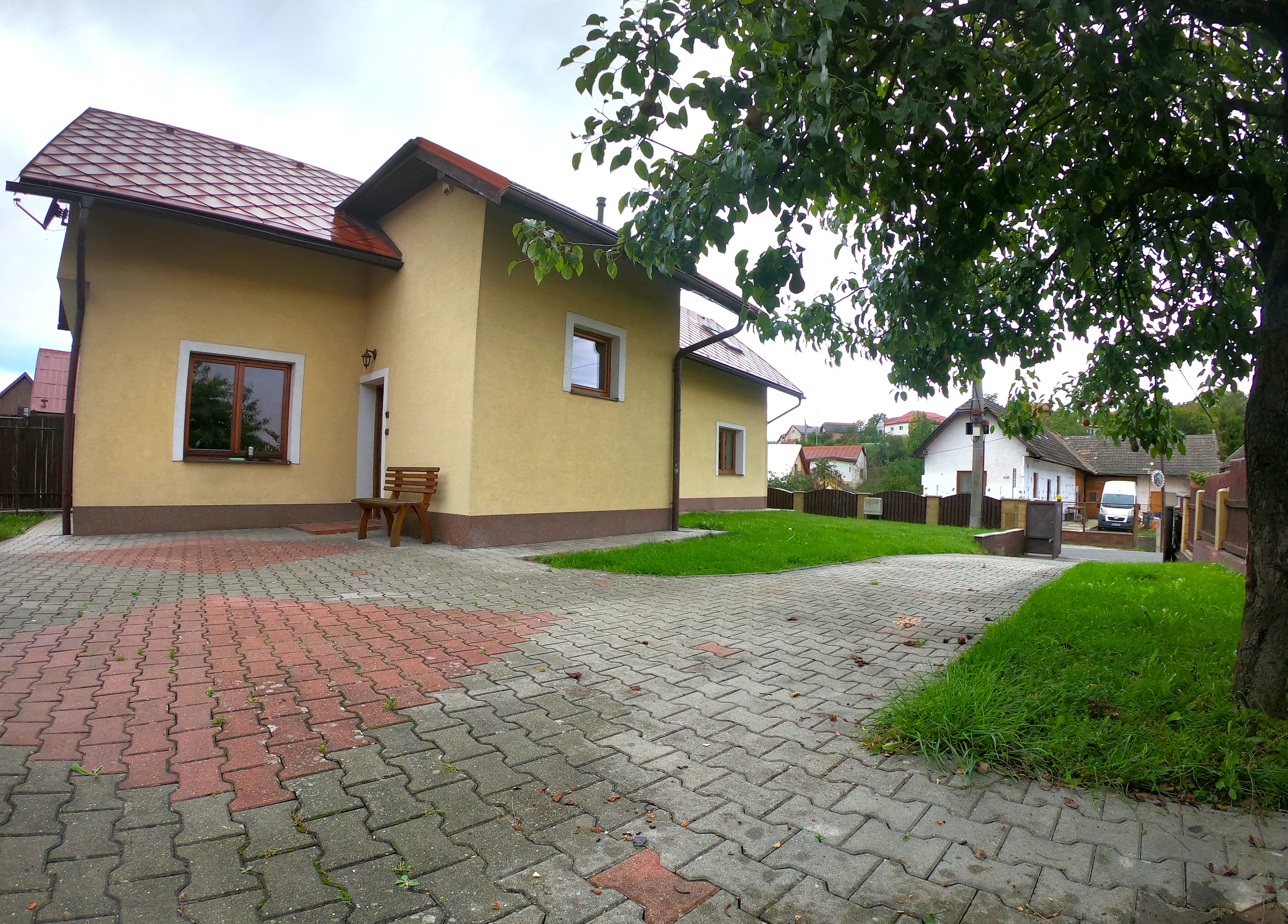 5i rodinný dom - Kysucký Lieskovec: 209 990 €