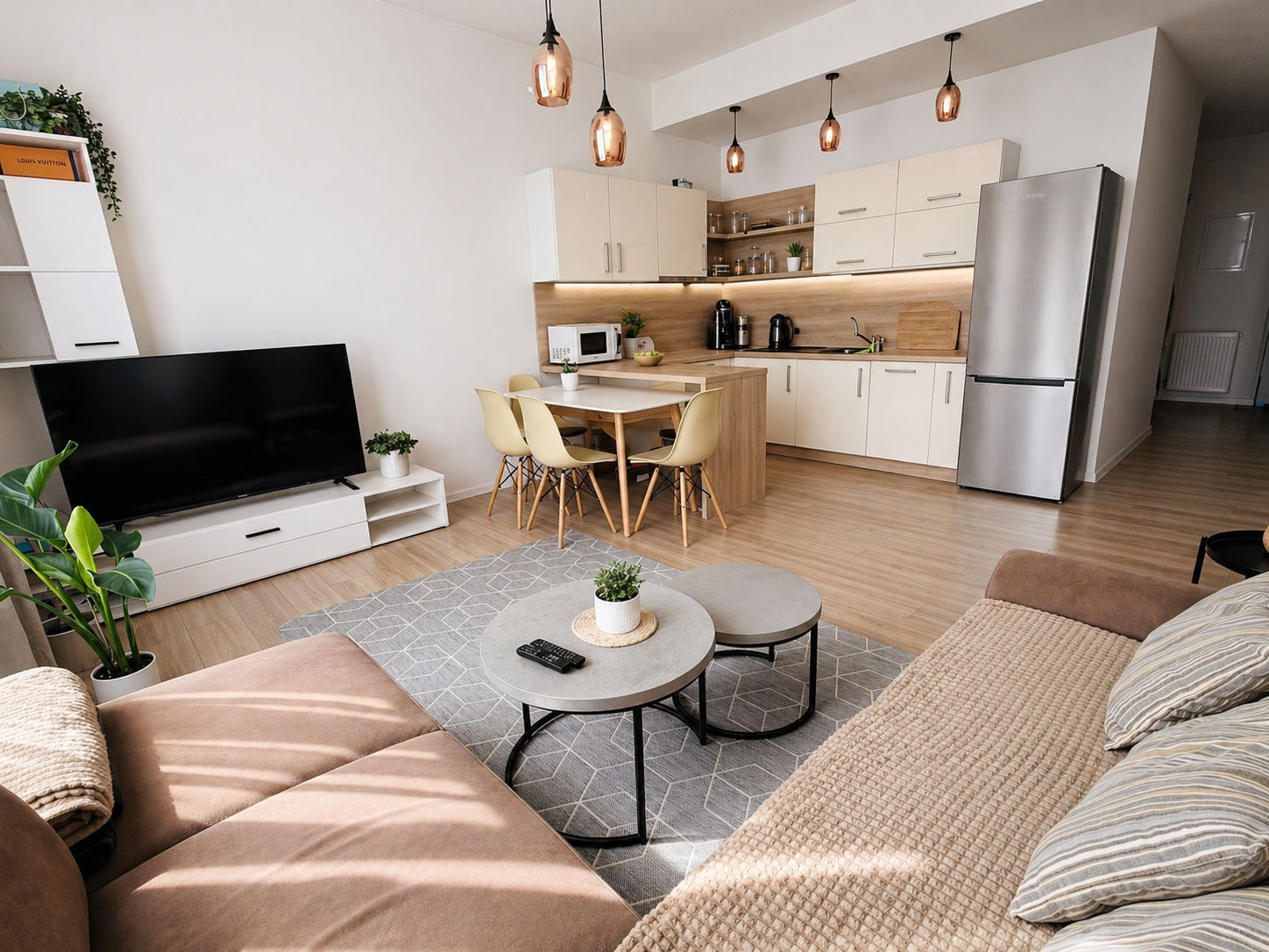 Štýlový 2 izbový byt po kompletnej rekonštrukcii v historickej budove, Kuzmányho ulica